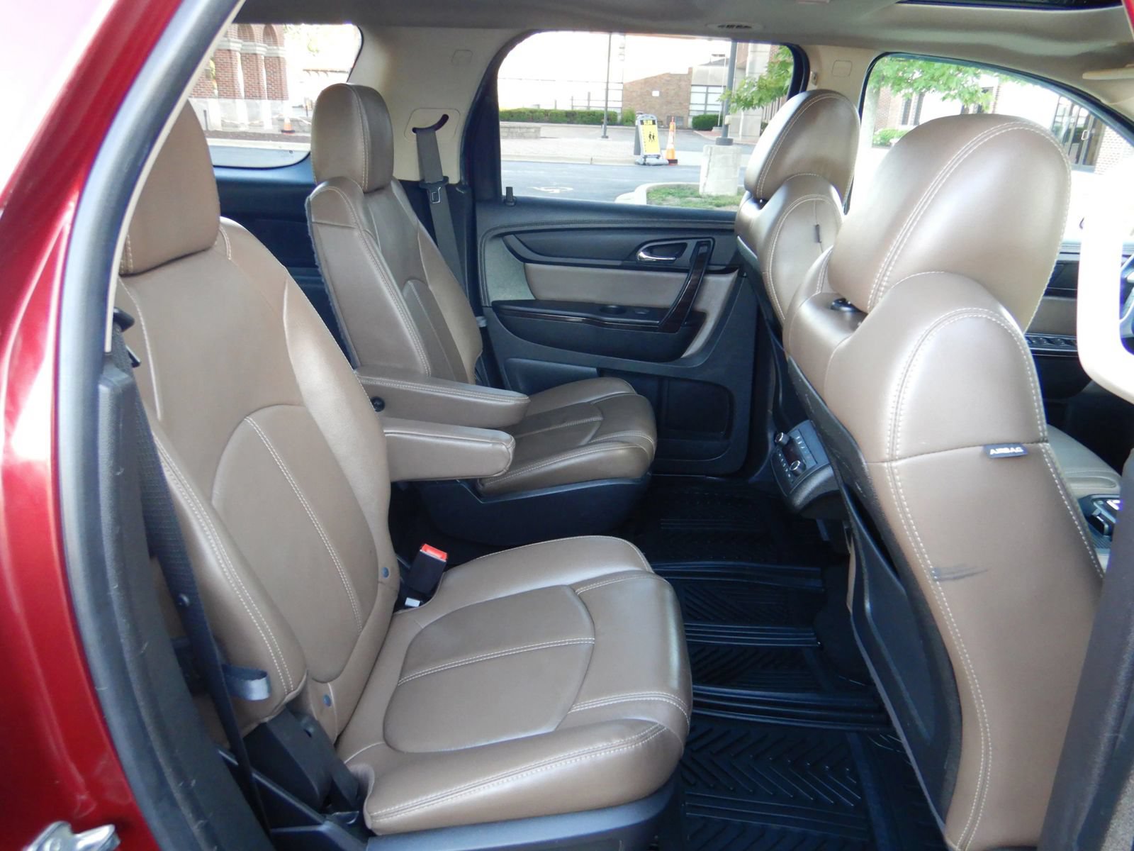 Used 2016 GMC Acadia SLT w/ Premium Edition AWD/4WD image 22