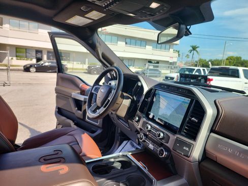 Used 2022 Ford F450 King Ranch w/ King Ranch Ultimate Package image 36