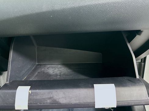 Used 2022 Toyota Corolla LE image 31