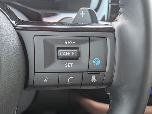 Used 2025 Nissan Pathfinder Platinum w/ Cargo Package FWD image 25