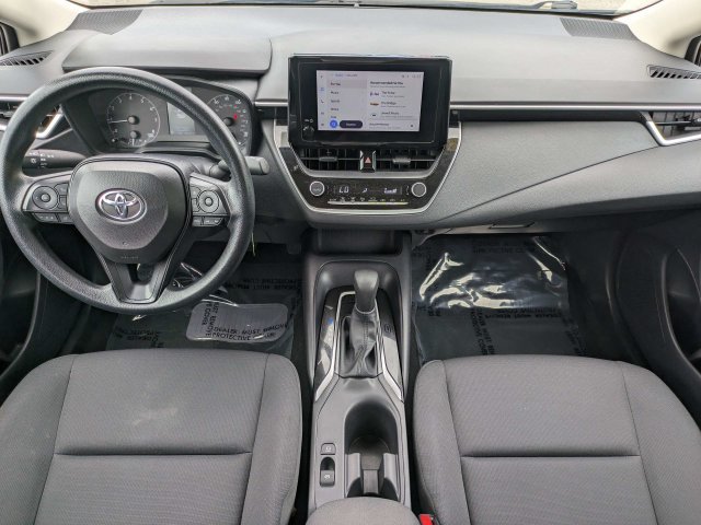 Used 2025 Toyota Corolla LE FWD image 14