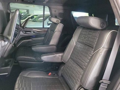 Certified 2023 Cadillac Escalade Sport Platinum image 13