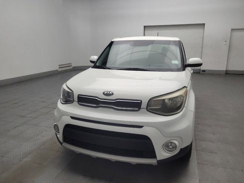 Used 2019 Kia Soul + FWD image 15
