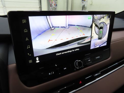 New 2025 Mitsubishi Outlander SEL image 16