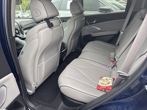 Used 2023 Acura RDX AWD w/ Advance Package image 3