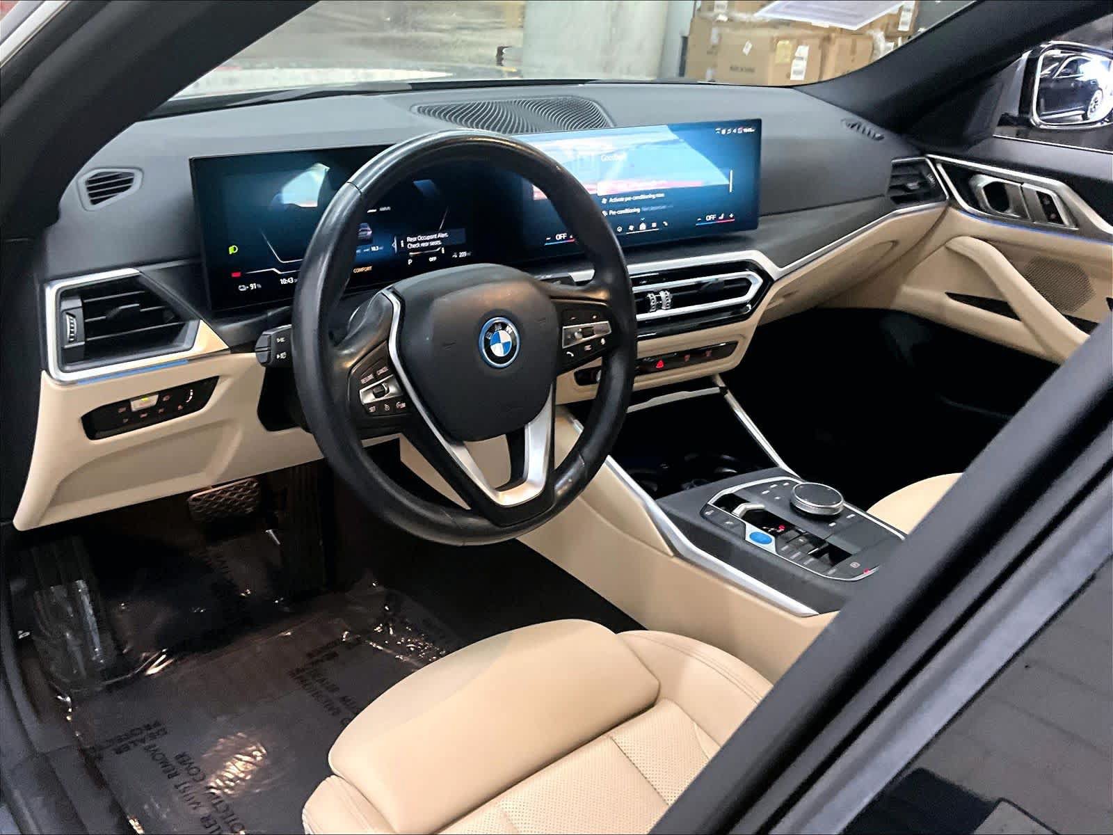 Used 2024 BMW i4 eDrive40 w/ Convenience Package RWD image 17