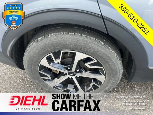 Used 2024 Kia Sportage EX FWD image 10