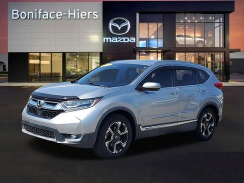 Used 2019 Honda CR-V Touring image 2