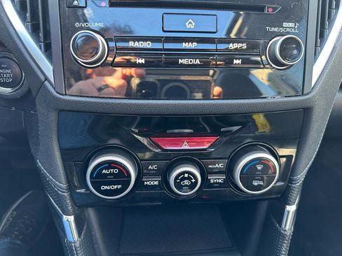 Used 2023 Subaru Forester Touring image 16