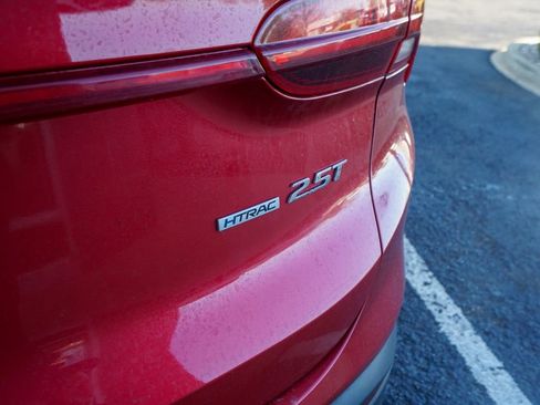 Used 2023 Hyundai Santa Fe Limited image 9