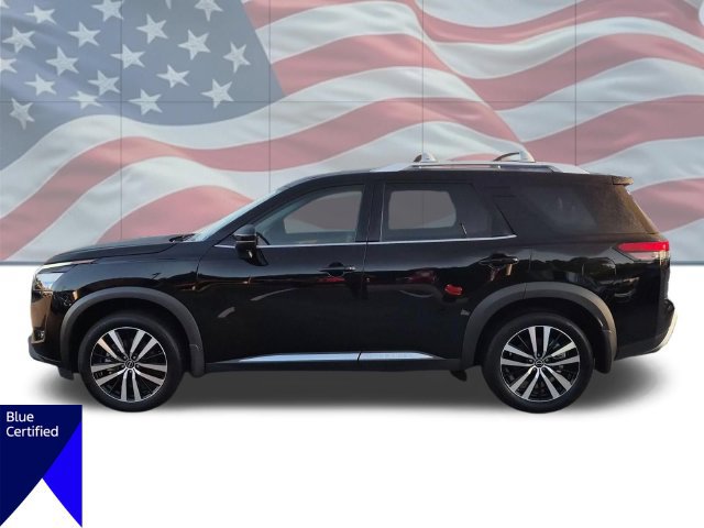 Used 2025 Nissan Pathfinder Platinum w/ Cargo Package FWD image 7