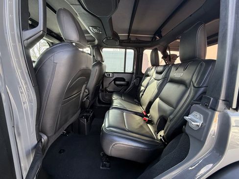 Used 2021 Jeep Wrangler Unlimited Sport S image 18