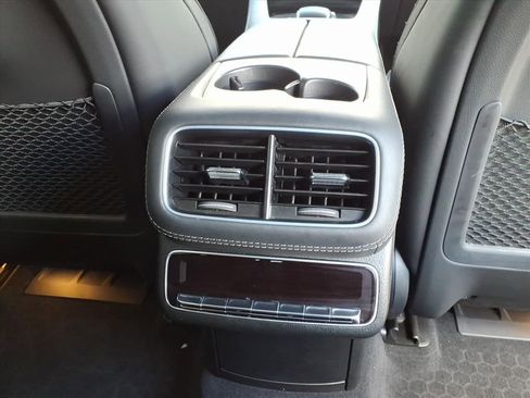 Used 2022 Mercedes-Benz GLS 580 4MATIC image 14