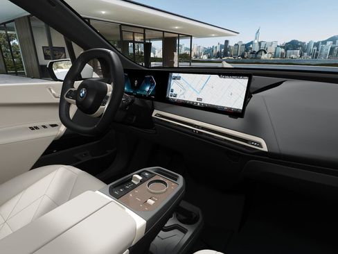 New 2026 BMW iX xDrive45 image 14