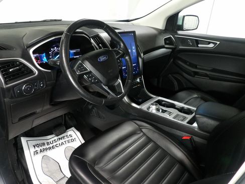 Used 2021 Ford Edge SEL w/ Convenience Package FWD image 10