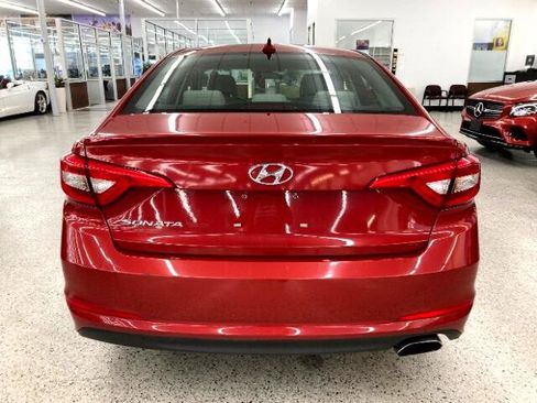 Used 2017 Hyundai Sonata SE image 5