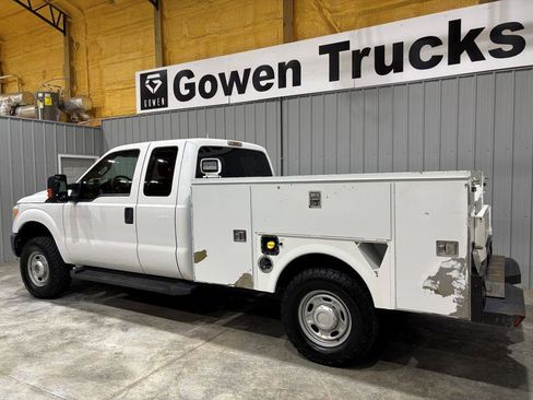 Used 2015 Ford F250 XL w/ Power Equipment Group AWD/4WD image 5