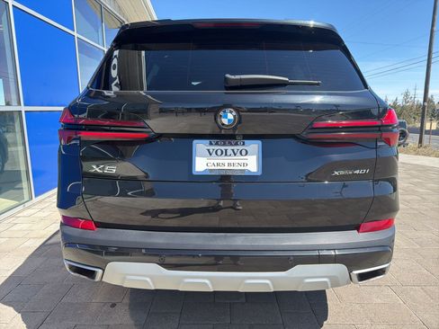 Used 2024 BMW X5 xDrive40i w/ Premium Package AWD/4WD image 6