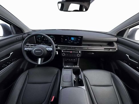 New 2026 Hyundai Tucson Limited image 13
