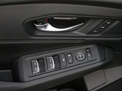 Certified 2025 Honda Accord EX-L image 19