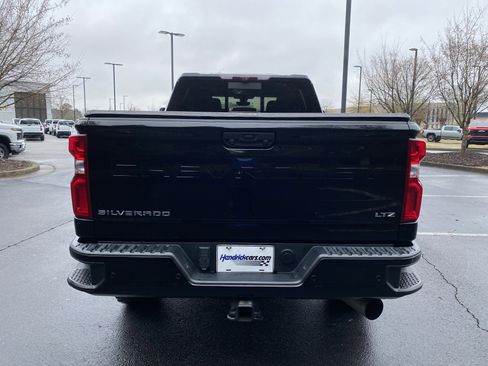 Used 2021 Chevrolet Silverado 2500 LTZ w/ Z71 Chrome Sport Edition image 8