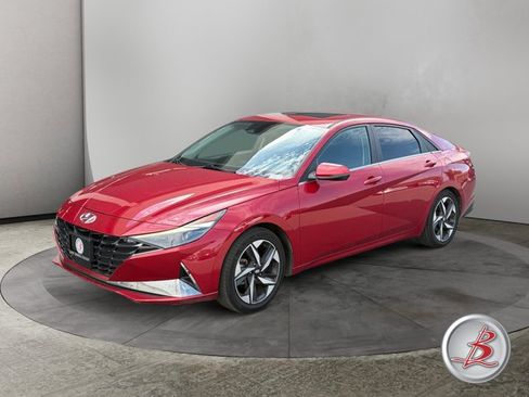 Used 2021 Hyundai Elantra Limited FWD image 3