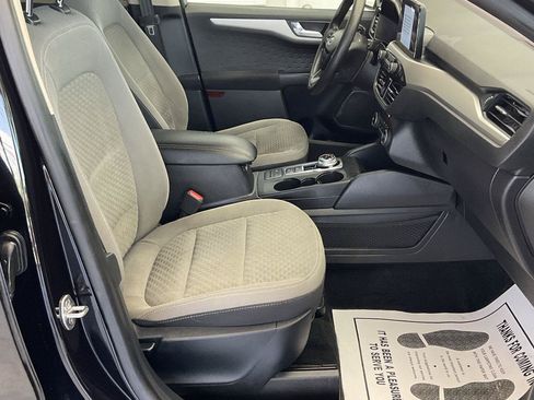 Used 2020 Ford Escape SE AWD/4WD image 12