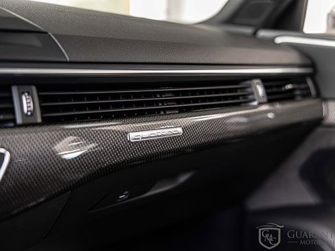 Used 2019 Audi S4 Premium Plus w/ Premium Plus Package AWD/4WD image 32