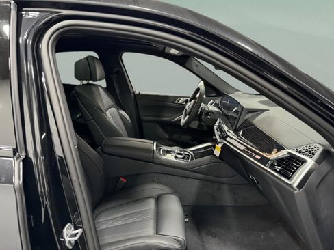 New 2026 BMW X6 M60i image 16