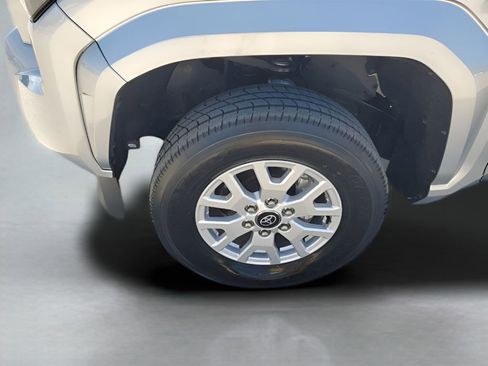 Used 2024 Toyota Tacoma SR5 image 20