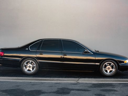 Used 1996 Chevrolet Impala SS image 7