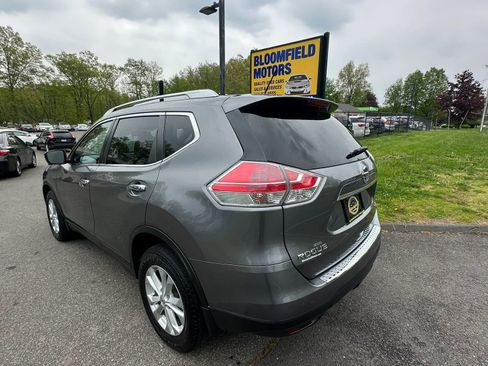Used 2016 Nissan Rogue SV w/ SV Premium Package AWD/4WD image 7