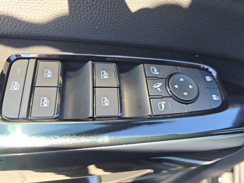 New 2026 Nissan Pathfinder Platinum image 27