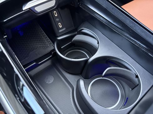 New 2026 Mercedes-Benz GLC 300 image 36