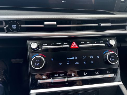 Used 2026 Hyundai Santa Fe SEL image 25