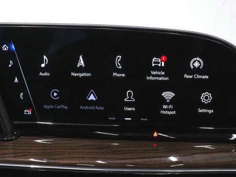 Used 2024 Cadillac Escalade Premium Luxury Platinum image 36