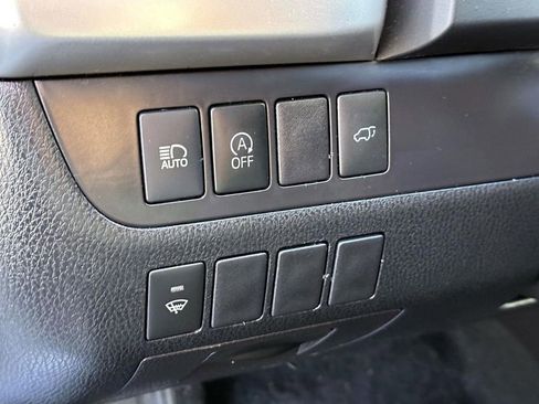 Used 2018 Toyota Highlander XLE image 21