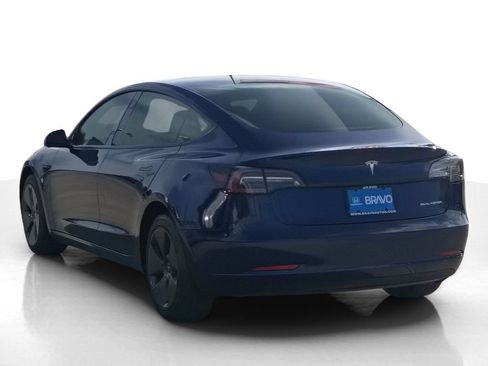 Used 2022 Tesla Model 3 Long Range AWD/4WD image 8