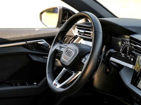 Used 2022 Audi RS 3 image 16