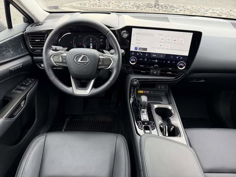 Used 2024 Lexus NX 350 AWD w/ Vision Package image 8