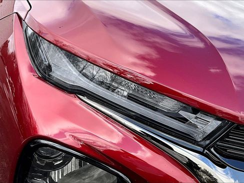 Used 2023 Chevrolet TrailBlazer RS w/ Convenience Package image 23