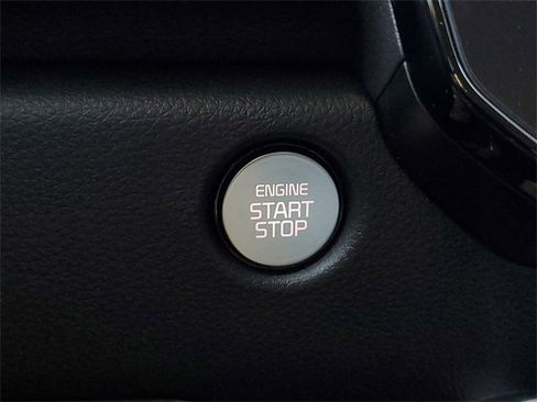 New 2026 Kia Carnival SX w/ SX Dark Edition Package image 32