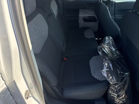 New 2025 Ford Maverick XLT image 15