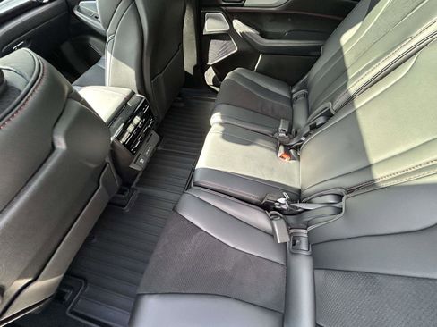 Used 2026 Acura MDX A-Spec image 12