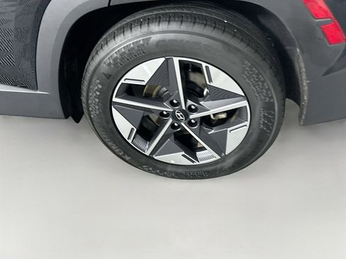 Used 2025 Hyundai Tucson SEL FWD image 11