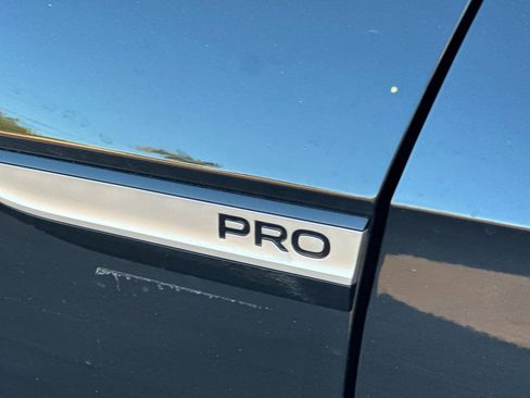 New 2026 Volkswagen ID.4 Pro RWD image 27