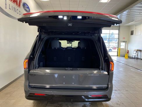 New 2026 Lincoln Navigator L Black Label image 37