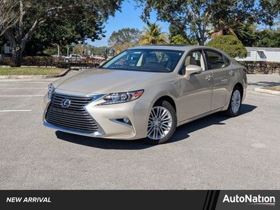 Used 2016 Lexus ES 350 w/ Accessory Package 2