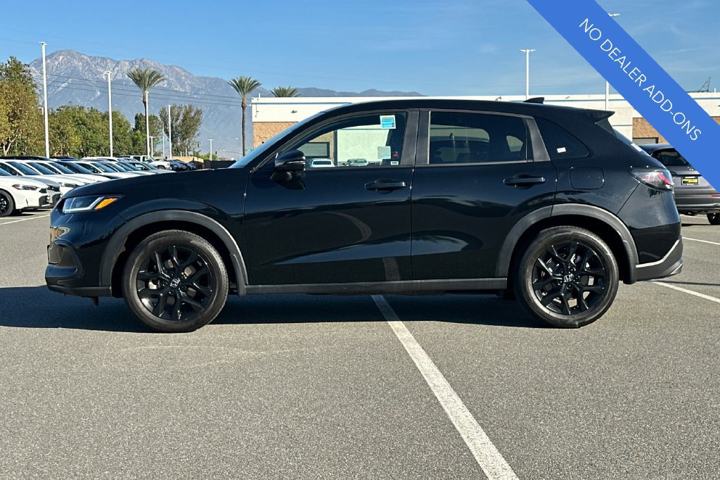 Certified 2025 Honda HR-V Sport image 7