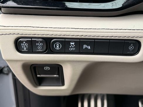 Certified 2025 Acura MDX A-Spec AWD/4WD image 28